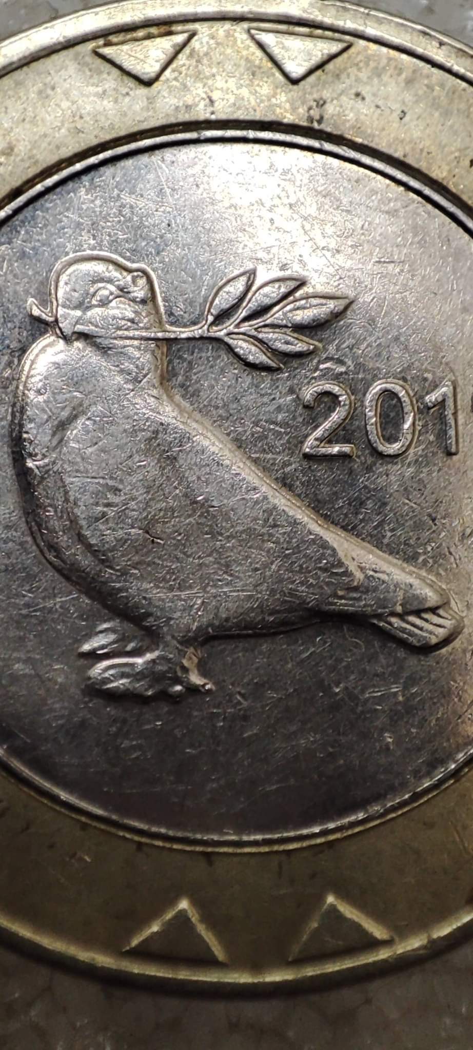 2014-10-Pence-Elizabeth-II--Design-Berms
